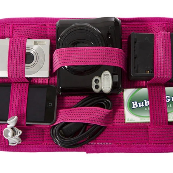 BNIB Heys travel accessories. Over $150 in value! - Picture 4 of 15